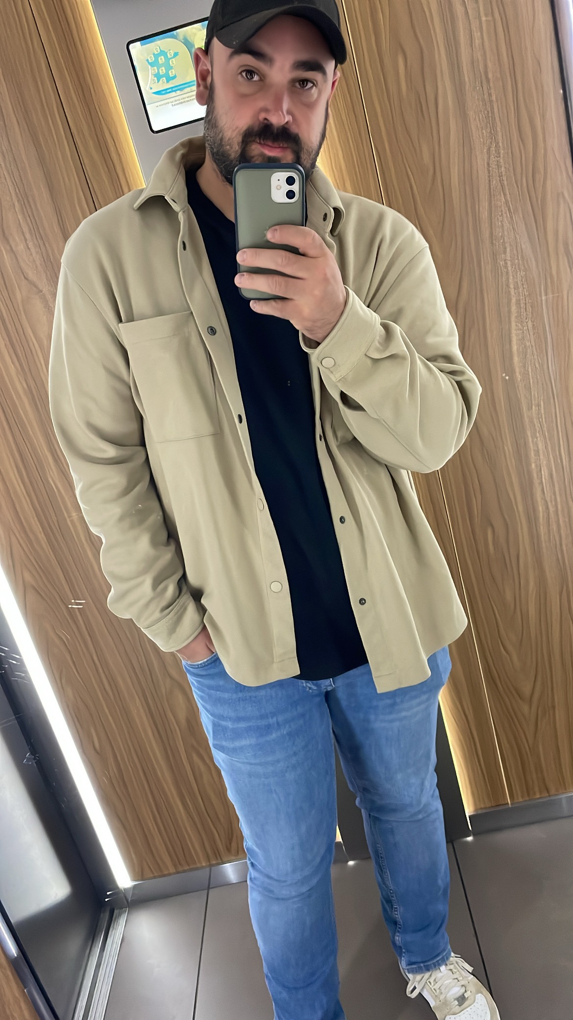 Ercole - Sainte-Ode - Luxembourg | Rencontre Discrète