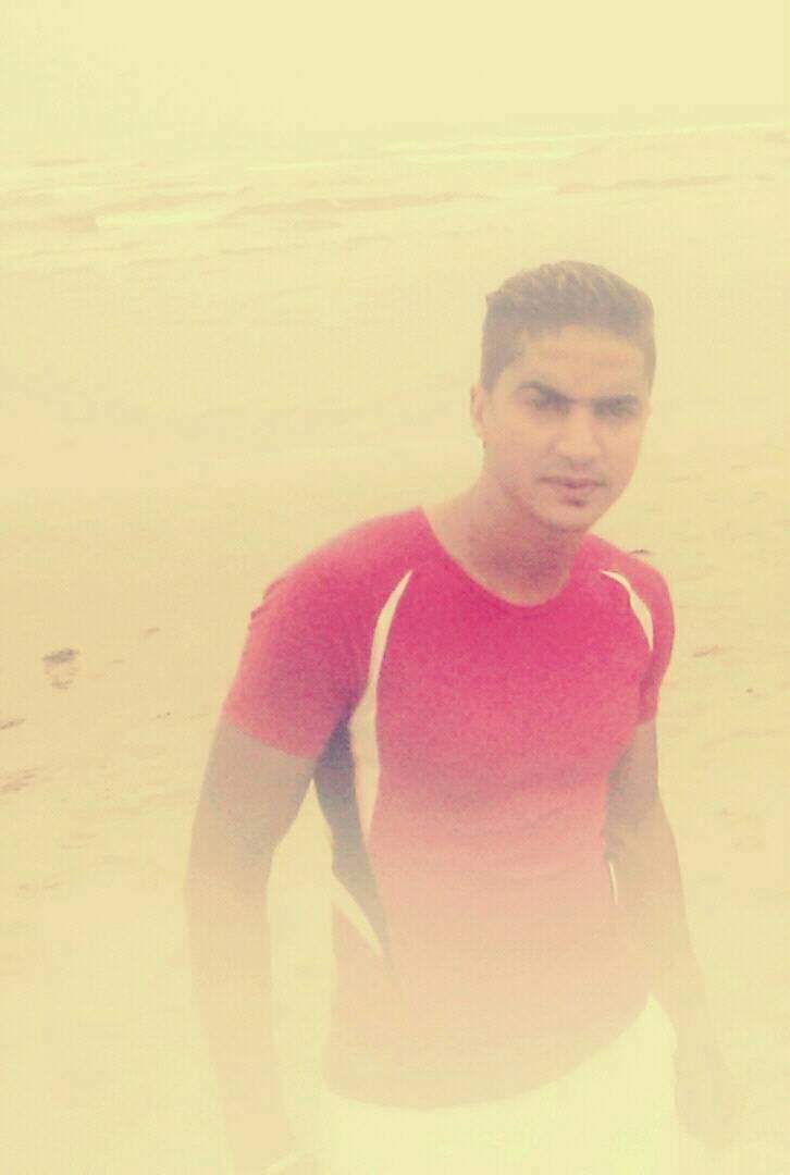 Pierre-baptiste - Langemark-Poelkapelle - Flandre occidentale | Rencontre Discrète