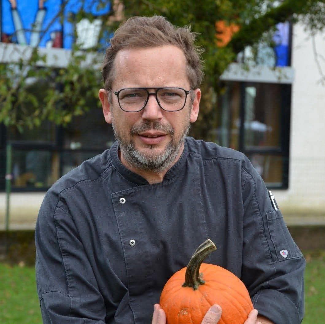 Chafik - Malle - Anvers | Rencontre Discrète