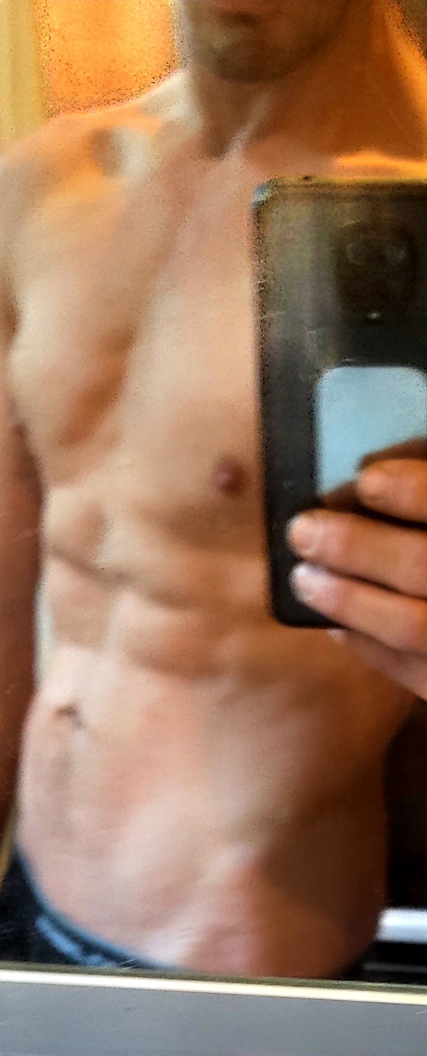 Athmane - Merksplas - Anvers | Rencontre Discrète