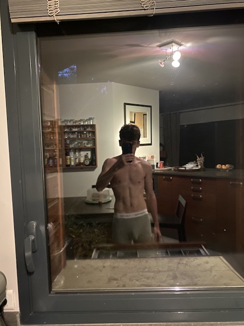 Efisio - Braine-l’Alleud - Brabant wallon | Rencontre Discrète