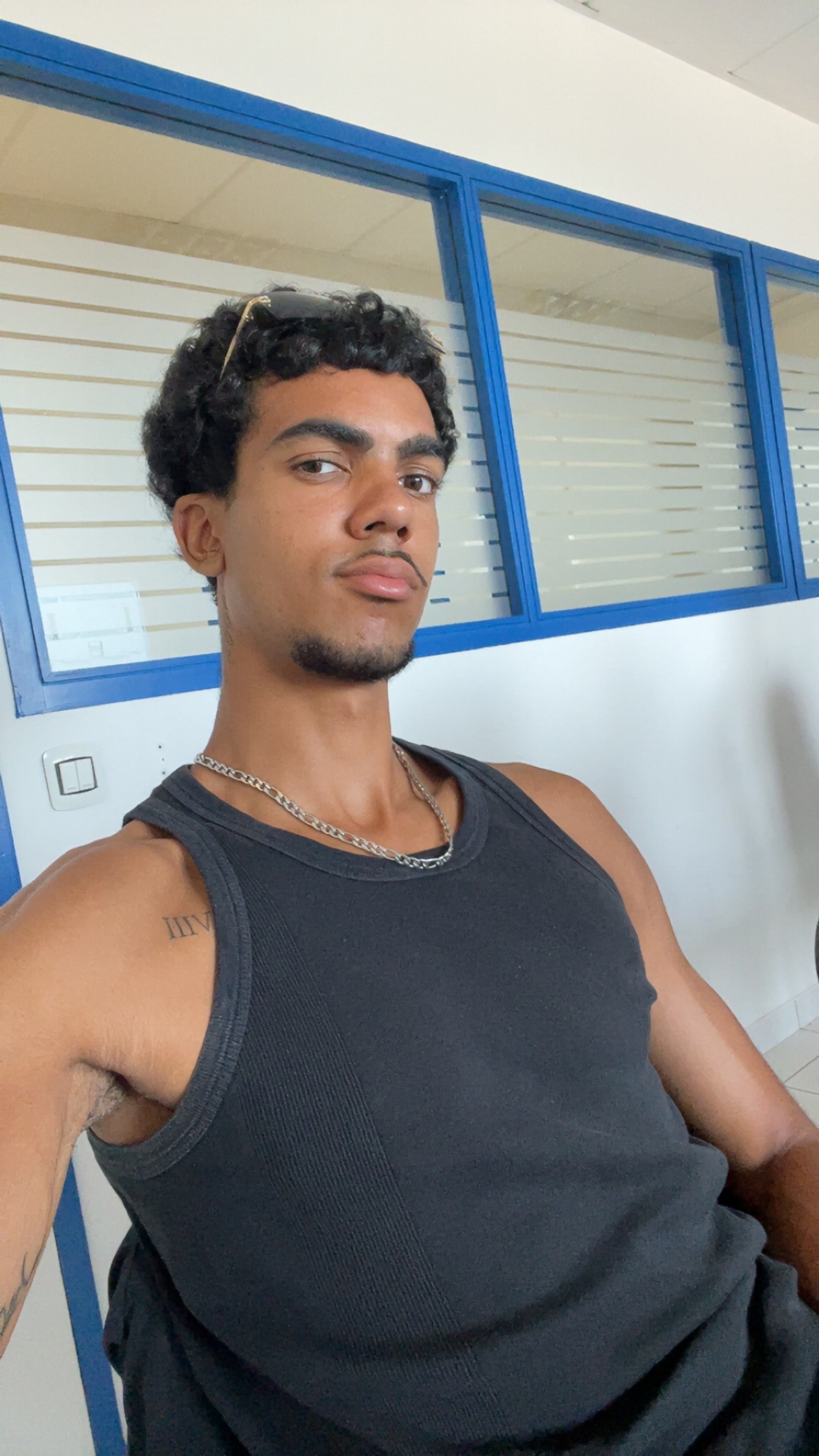 Guilio - Wommelgem - Anvers | Rencontre Discrète