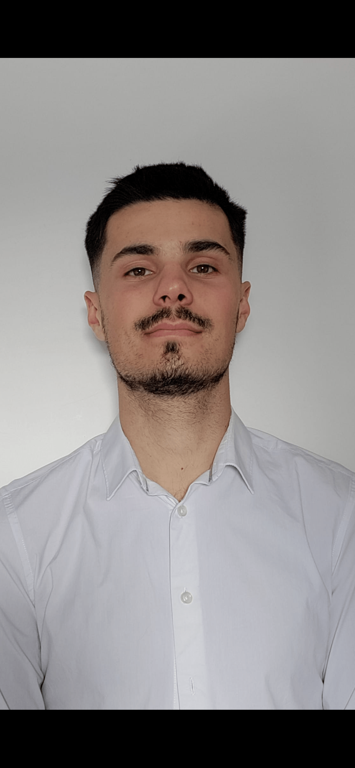 Hilmi - Brasschaat - Anvers | Rencontre Discrète