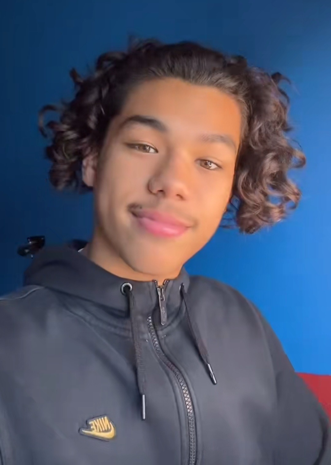 Hamdane - Brasschaat - Anvers | Rencontre Discrète