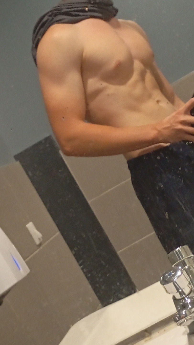 Pierre-georges - Langemark-Poelkapelle - Flandre occidentale | Rencontre Discrète