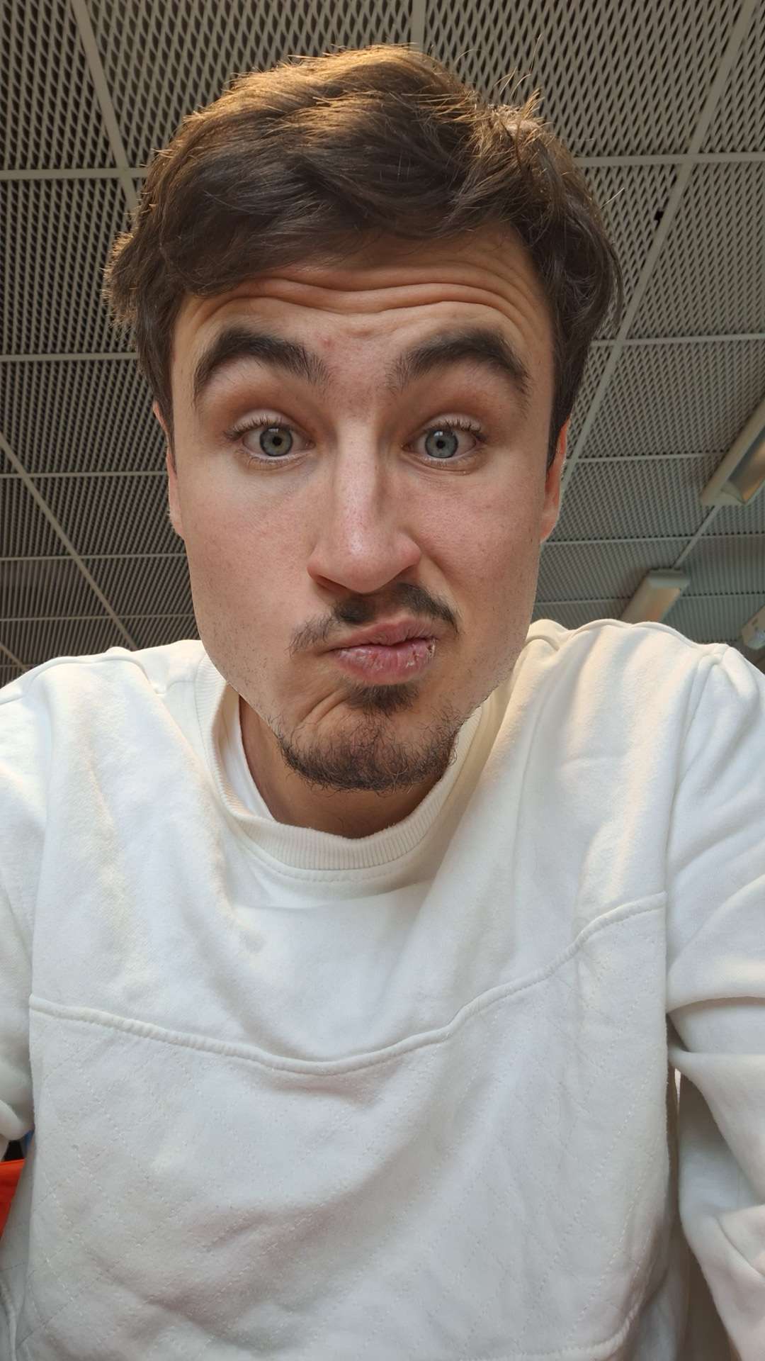 Yuta - Haaltert - Flandre orientale | Rencontre Discrète